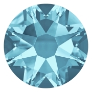 Swarovski Flatbacks Rhinestones Diamantes 2058/2088 SS30 Aquamarine